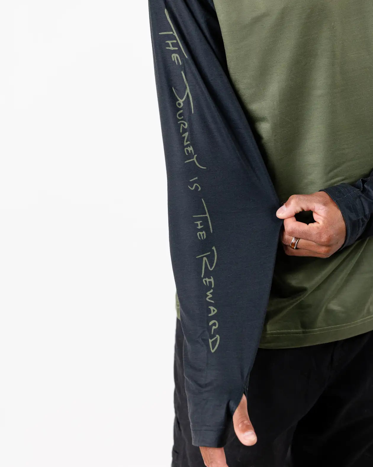 Men’s Shastarama Recycled Hoodie | Jones Men’s Shastarama Recycled Hoodie Jones Snowboards High Performance