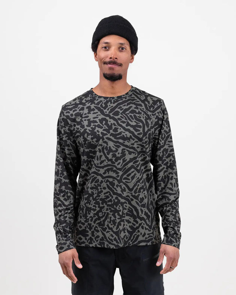 Men’s Recycled Long Sleeve Tech Tee