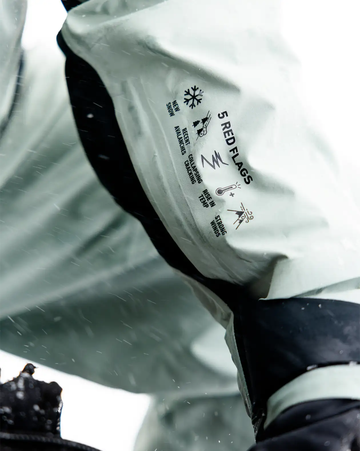 M'S HIGHER GORE-TEX 3L JACKET 2027 M'S HIGHER GORE-TEX 3L JACKET 2027 Outerwear Jones Snowboards High Performance